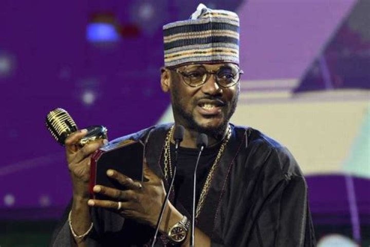 2Baba’s biography, net worth, fact, career, awards and life story