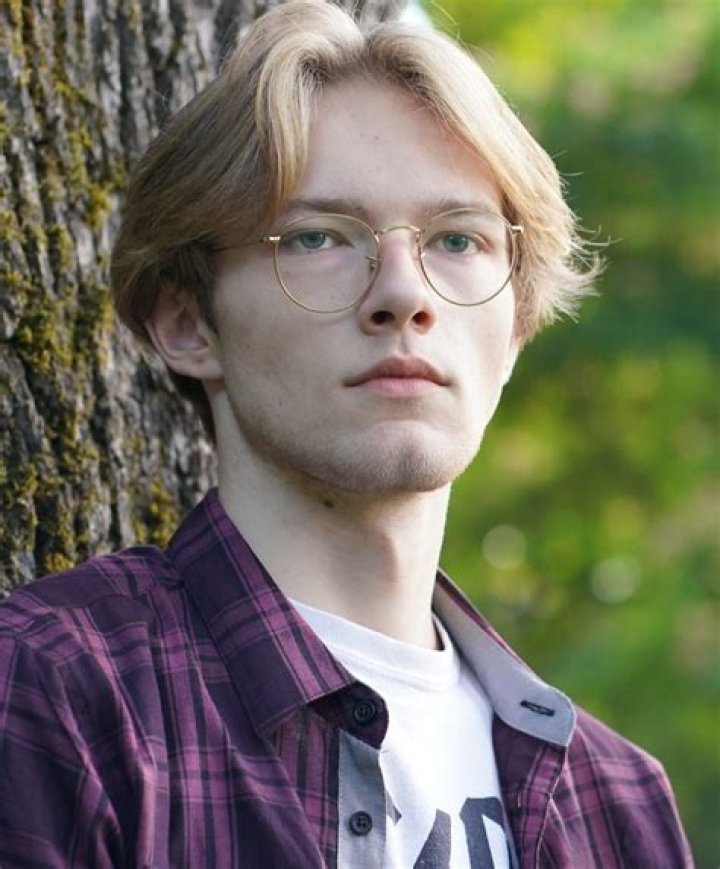 Actor Teddy Van Ee: Explore Every Detail About The Actor