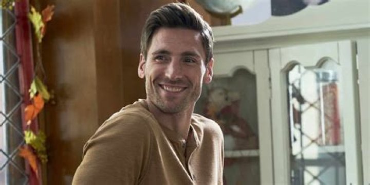 Aidan Newhouse’s biography, net worth, fact, career, awards and life story