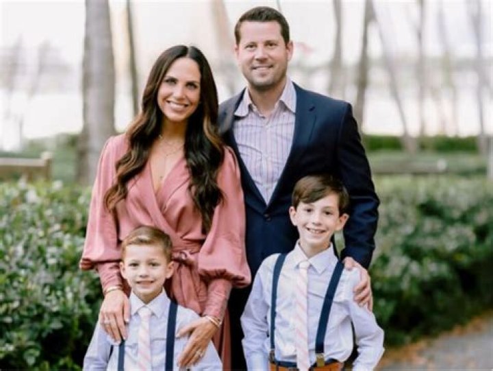 Alan Dillon Biography, Age, Height, Wife, Net Worth, Family