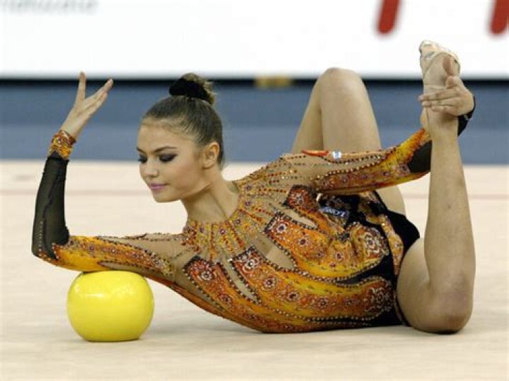 Alina Kabaeva (Gymnast) - Age, Birthday, Bio, Facts, Family, Net Worth, Height & More
