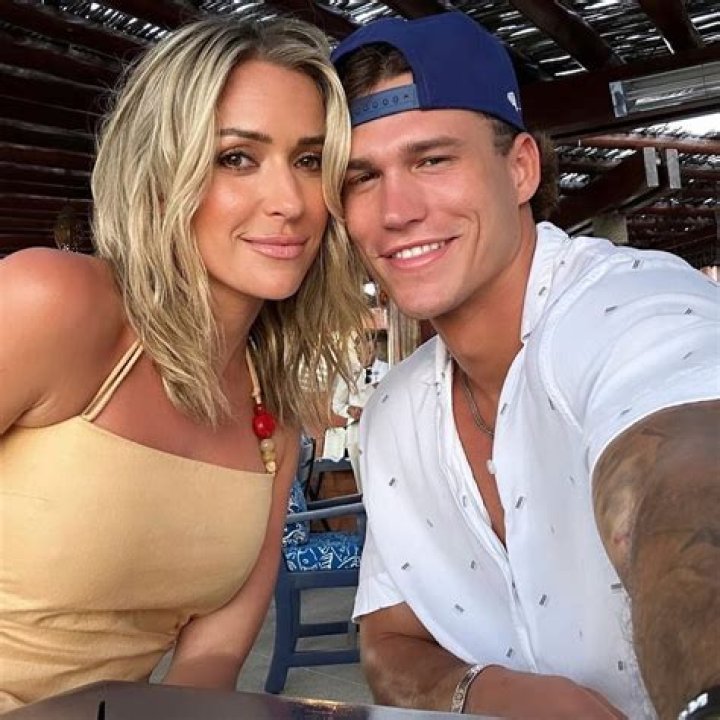 Alyssa Arce: Body, Career, Boyfriend & Net Worth