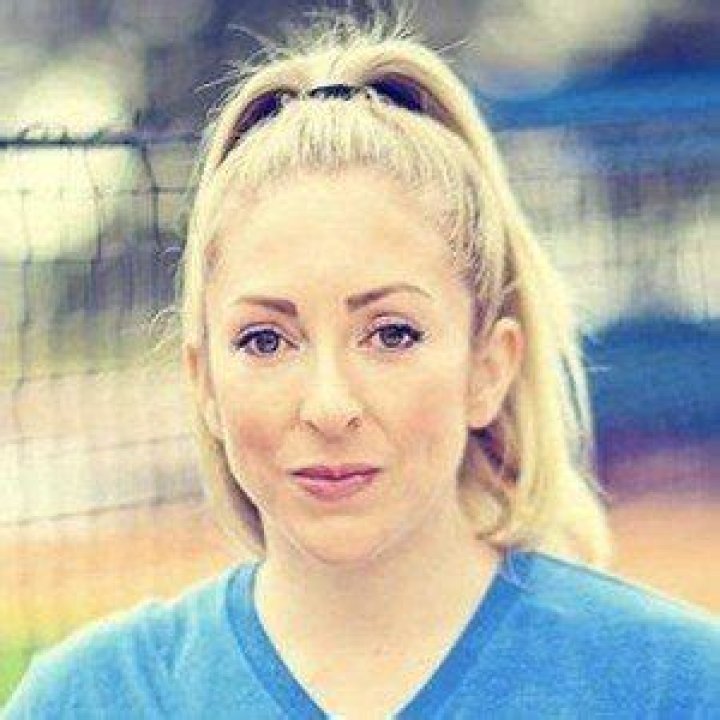 Amanda Scarborough (Sportscaster) - Age, Birthday, Bio, Facts, Family, Net Worth, Height & More