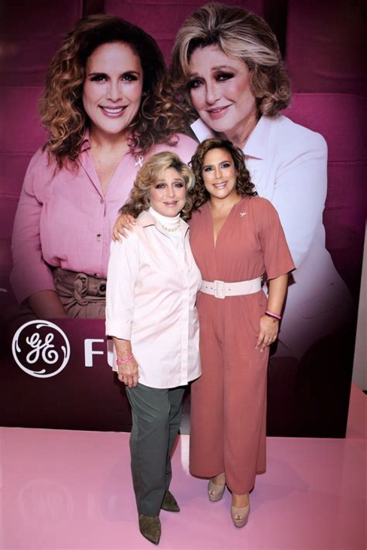 Angélica Vale biografía, edad, altura, esposa, net worth, familia