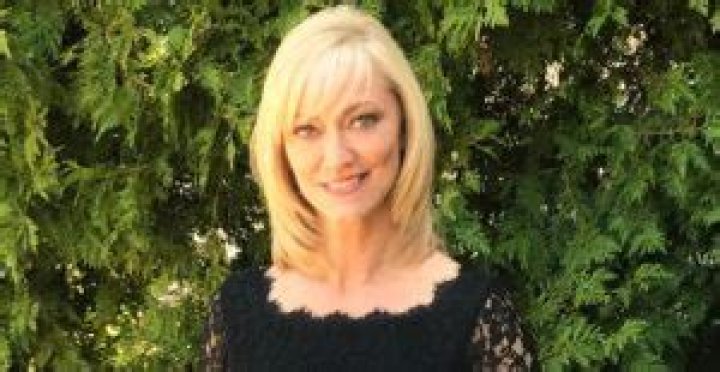 Angie Crouch Wiki, Age, Husband, NBC News, Salary, Net Worth, Height, Family, Married, Instagram