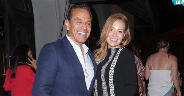 Antonio Villaraigosa Biography, Age, Height, Wife, Net Worth, Family