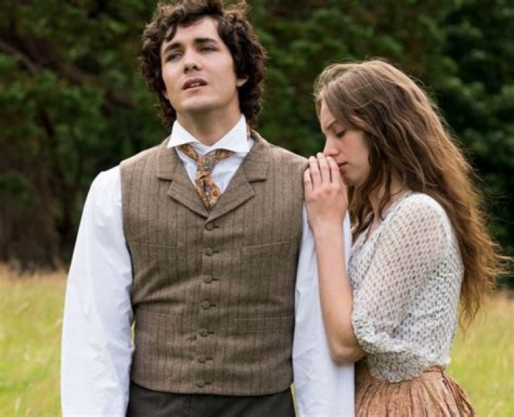 Arend Hauer Biography, Age, Height, Wife, Net Worth, Family