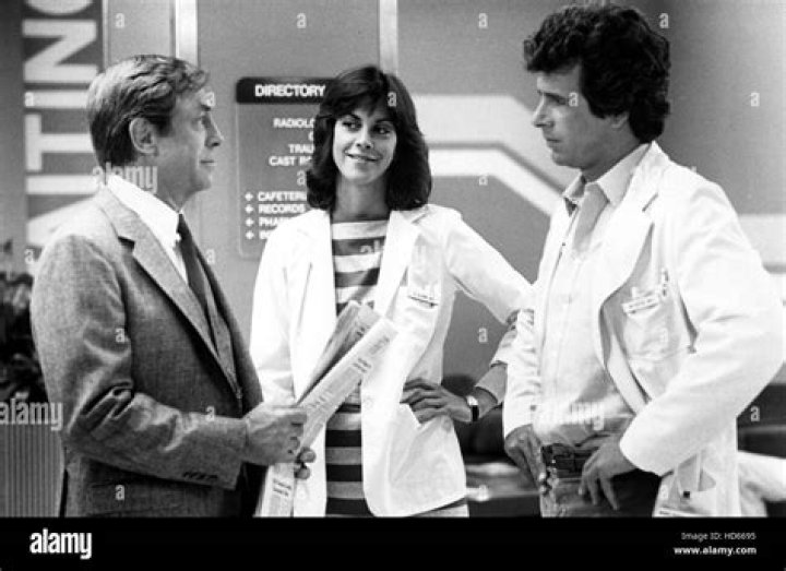 Arlen Dean Snyder Biography, Age, Height, Wife, Net Worth, Family