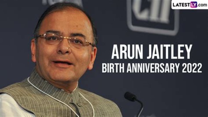 Arun Jaitley (Politician) - Age, Birthday, Bio, Facts, Family, Net Worth, Height & More