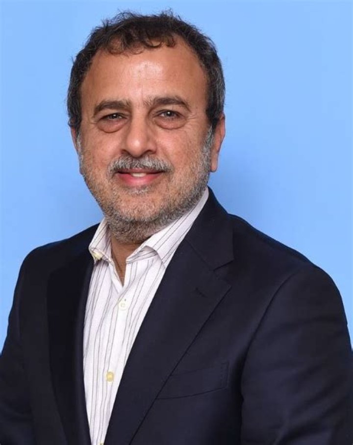 Awais Leghari Biography, Age, Height, Wife, Net Worth, Family