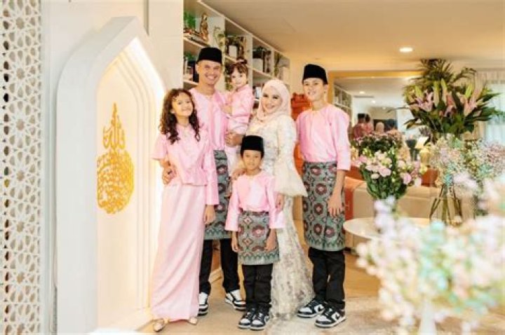 Baihakki Khaizan Biography, Age, Height, Wife, Net Worth, Family