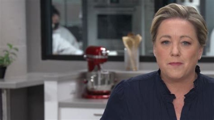 Becky Hays Net Worth, Income, Salary, Earnings, Biography