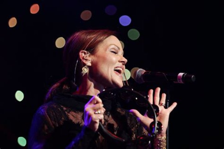 Belinda Carlisle’s Net Worth, Age, Height, Weight, Husband, Kids, Bio-Wiki