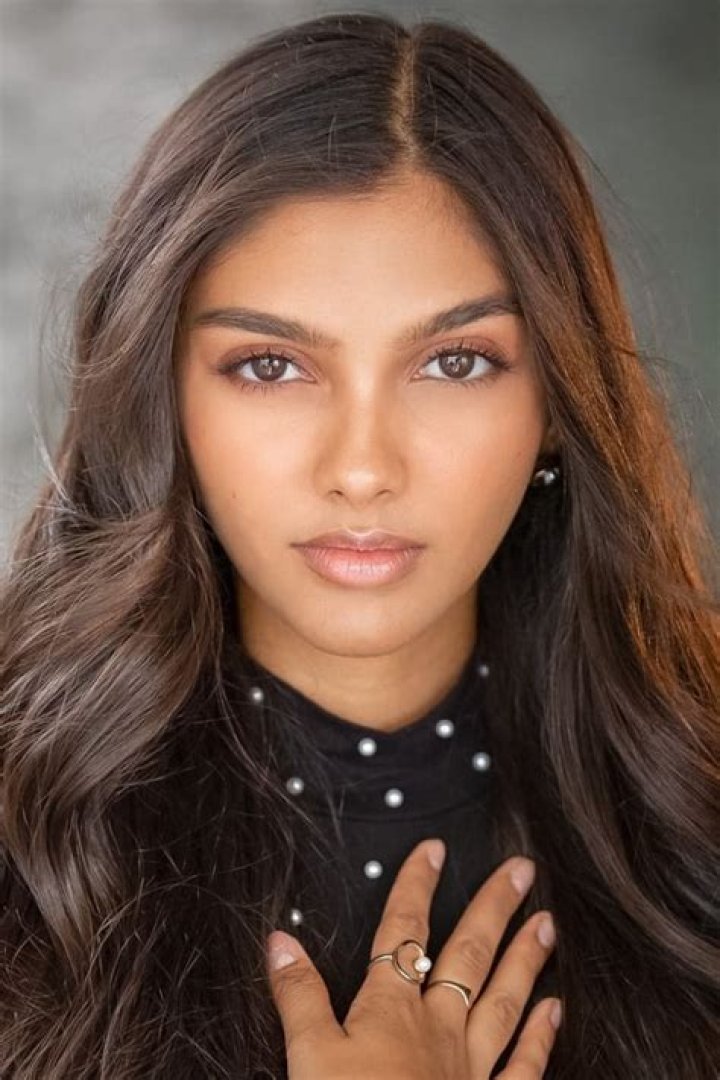 Brenna Marie Narayan Age and Wikipedia: Everything About The Breakout Red Notice Actress
