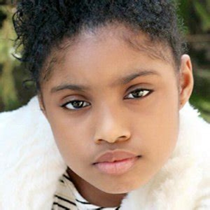 Brianni Walker (TV Actress) - Age, Birthday, Bio, Facts, Family, Net Worth, Height & More