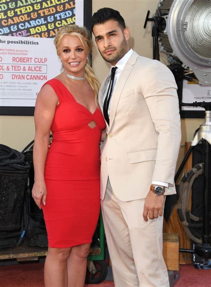 Britney Spears and Her Hot AF Boyfriend Sam Asghari Are the Definition of #RelationshipGoals