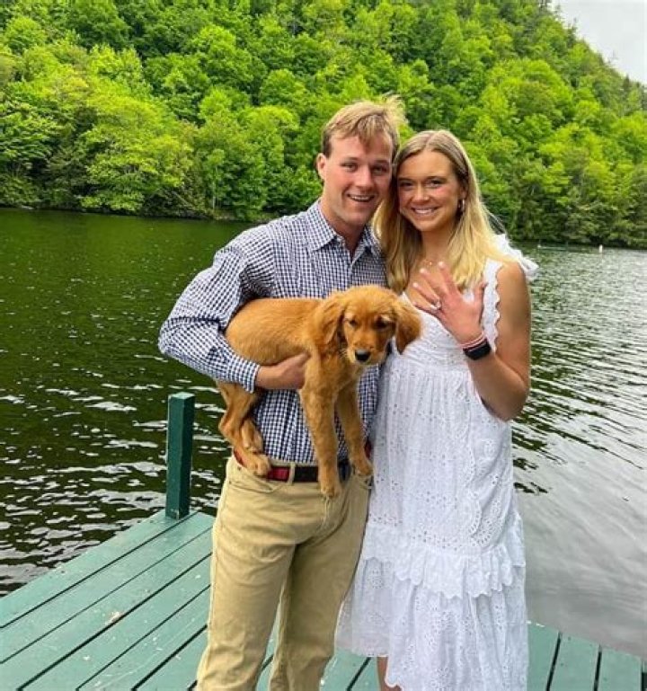 Bryan Buckley Biography, Age, Height, Wife, Net Worth, Family