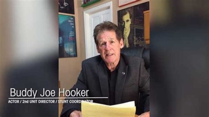 Buddy Joe Hooker Biography, Age, Height, Wife, Net Worth, Family