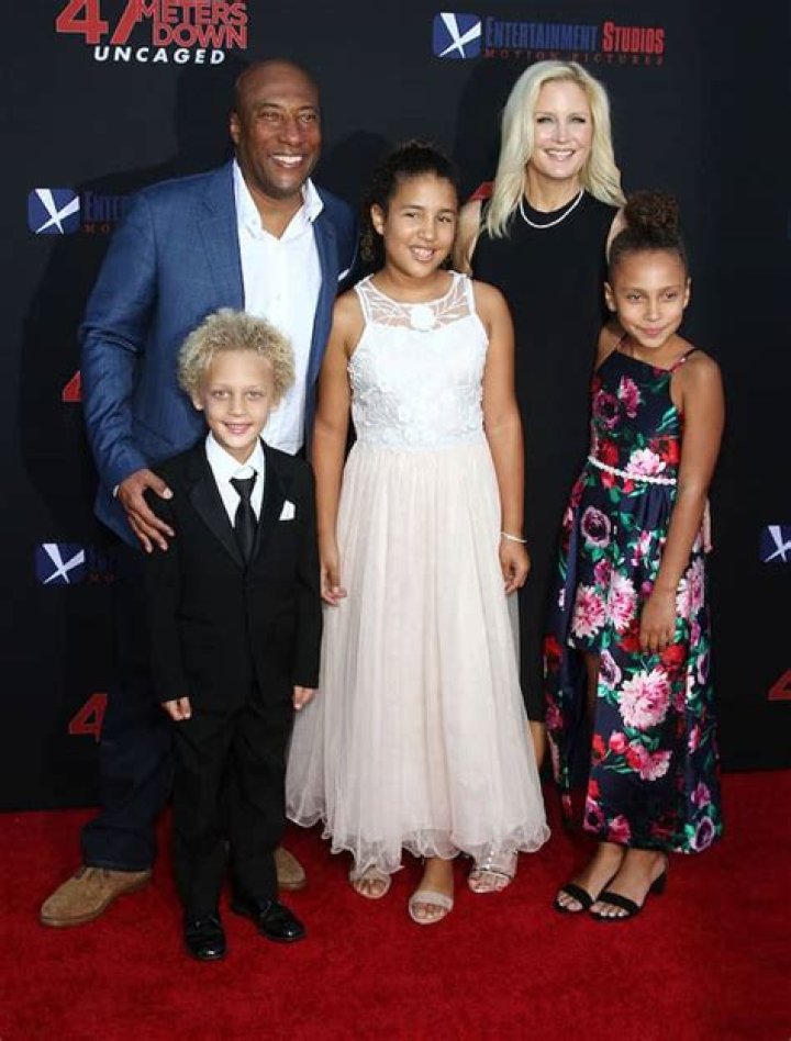 Byron Hanspard Biography, Age, Height, Wife, Net Worth, Family