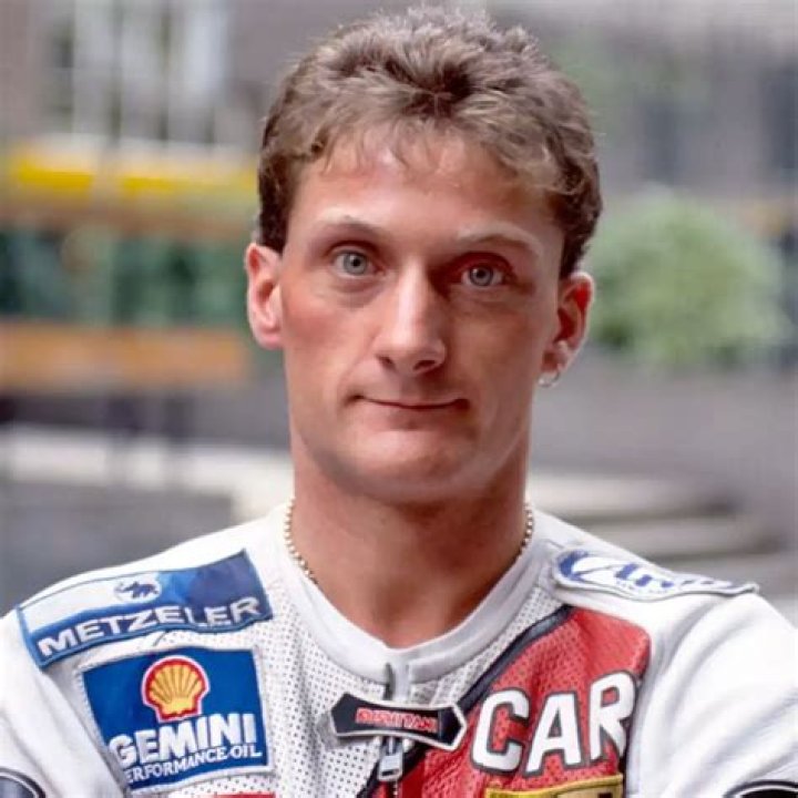 Carl Fogarty Biography, Age, Height, Wife, Net Worth, Family