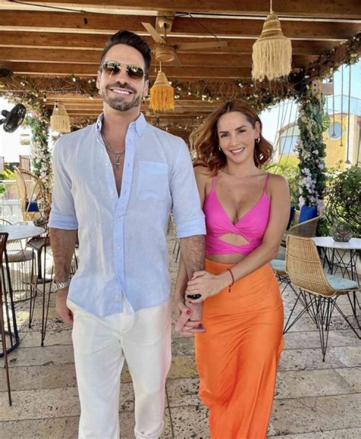 Carmen Villalobos biografía, edad, altura, esposa, net worth, familia