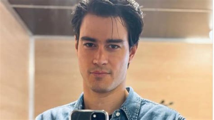 Carolina Miranda’s Actual Boyfriend/Novio, Manuel Masalva: 2022/23 Update!