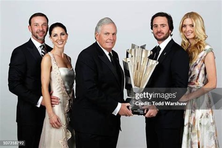 Chad Knaus Biography, Age, Height, Wife, Net Worth, Family