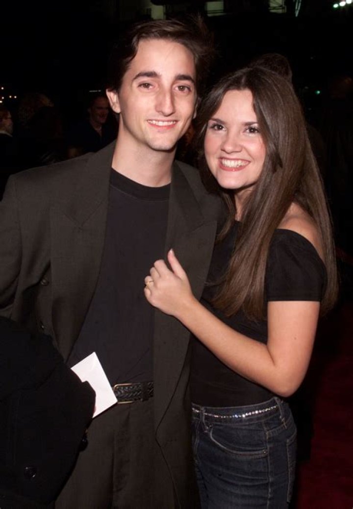 Charlie Korsmo biografía, edad, altura, esposo, net worth, familia