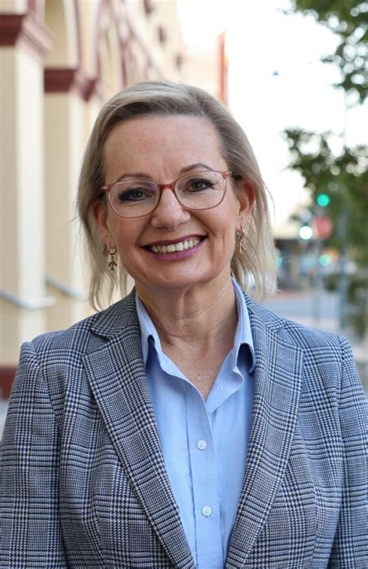 Cherish Ley Biography, Age, Height, Husband, Net Worth, Family