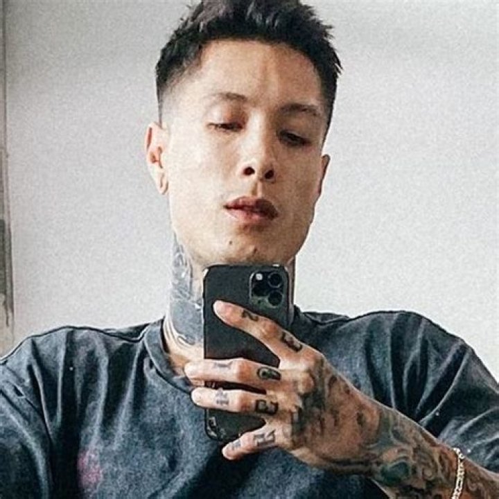 Chris Heria (Fitness Instructor) - Age, Birthday, Bio, Facts, Family, Net Worth, Height & More