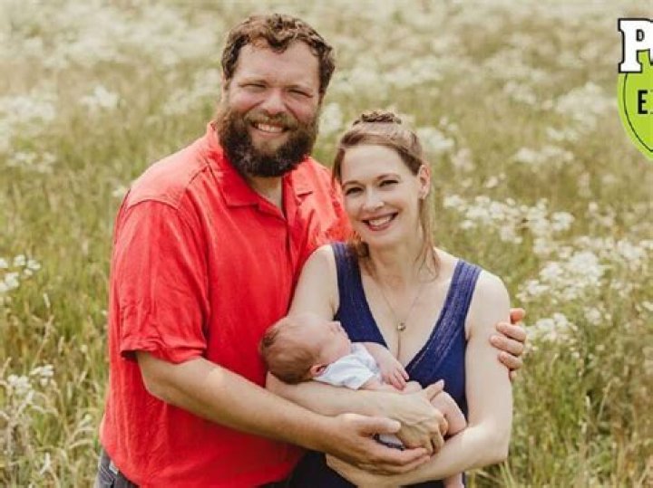 Chris Smith Biography, Age, Height, Wife, Net Worth, Family