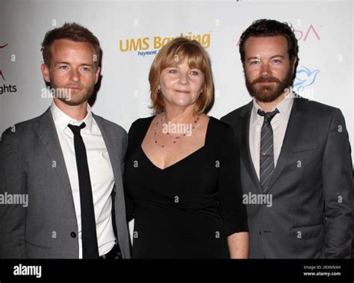 Christopher Masterson Parents: Meet Carol Masterson and Peter Masterson