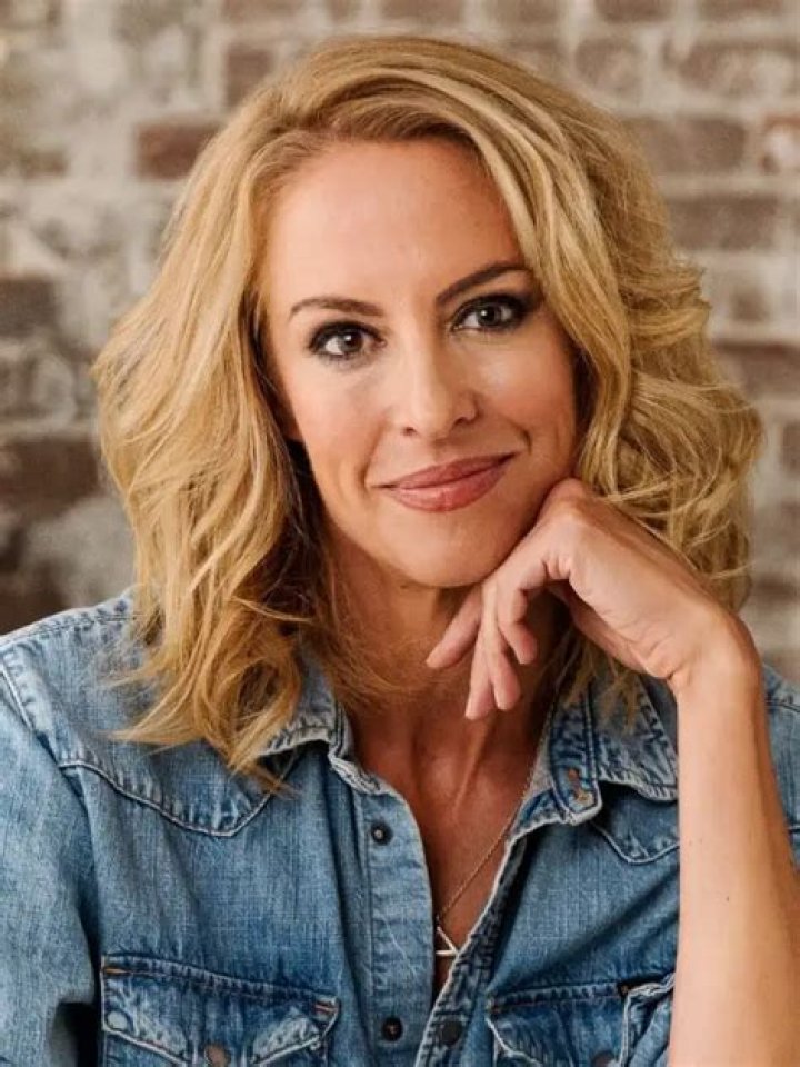 Cindy Bishop (Actress) Bio, Wiki, Husband, Age, Height, Weight, Net Worth, Career, Facts