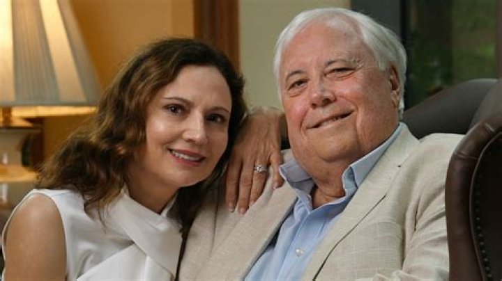 Clive Palmer Wife Anna Palmer, Age, Wiki, Biography, Net Worth: Facts on Children Emily, Mary, And Michael