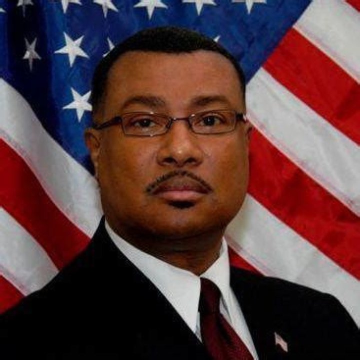 Clovis Watson Jr. Biography, Age, Height, Wife, Net Worth, Family