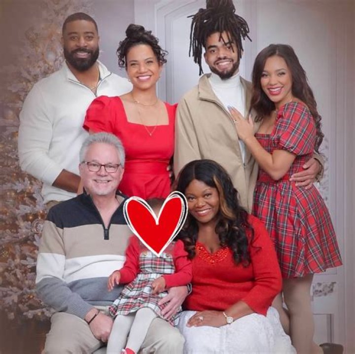 Council of Dads: Michele Weaver Parents Age, Married, Husband, Wiki, Biography