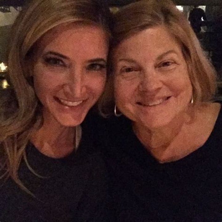 Cynthia Frelund Husband, Married, ESPN, Age, Wiki, Biography, Family, Salary