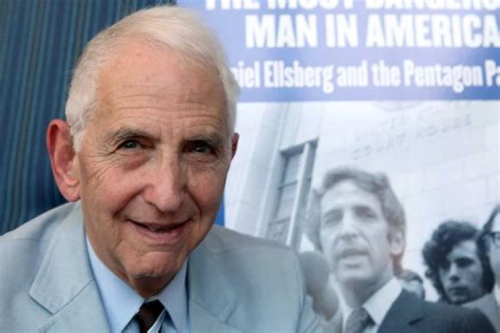 Daniel Ellsberg (Other) - Age, Birthday, Bio, Facts, Family, Net Worth, Height & More