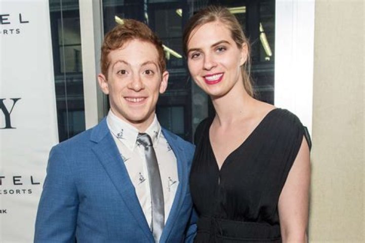 Daphne Slater Biography, Age, Height, Husband, Net Worth, Family