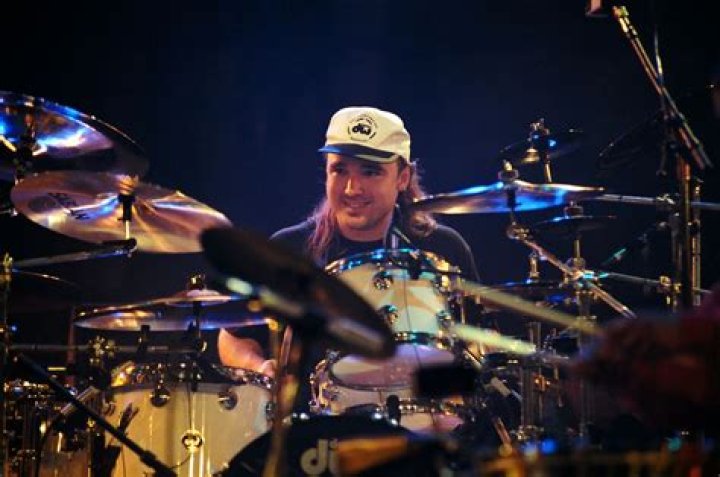 Dave Abbruzzese (Drummer) - Age, Birthday, Bio, Facts, Family, Net Worth, Height & More