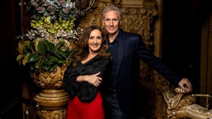 David Hobson Biography, Age, Height, Wife, Net Worth, Family