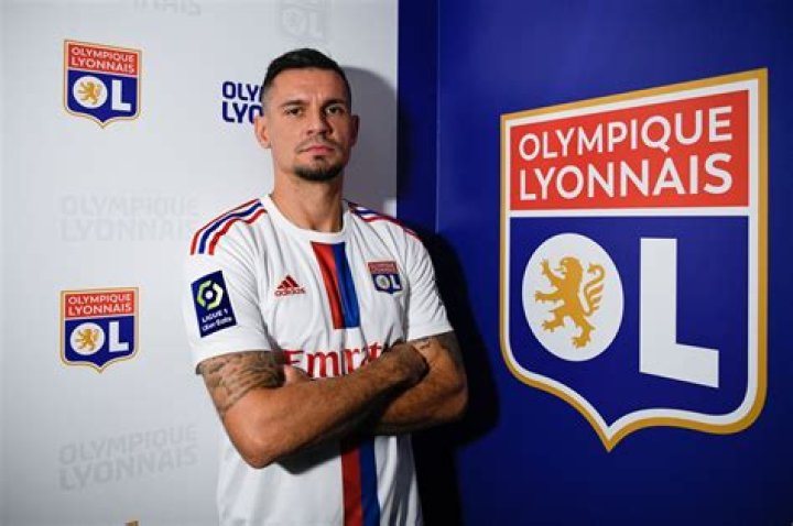 Dejan Lovren (Soccer Player) - Age, Birthday, Bio, Facts, Family, Net Worth, Height & More