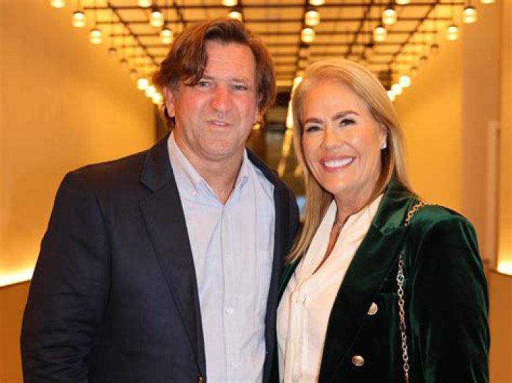 Des Hasler Biography, Age, Height, Wife, Net Worth, Family