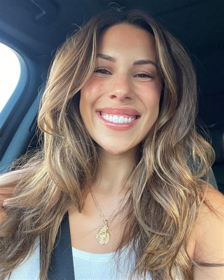 Devin Brugman Wiki, Biography, Age, Net Worth, Salary, Height, Dating, Religion