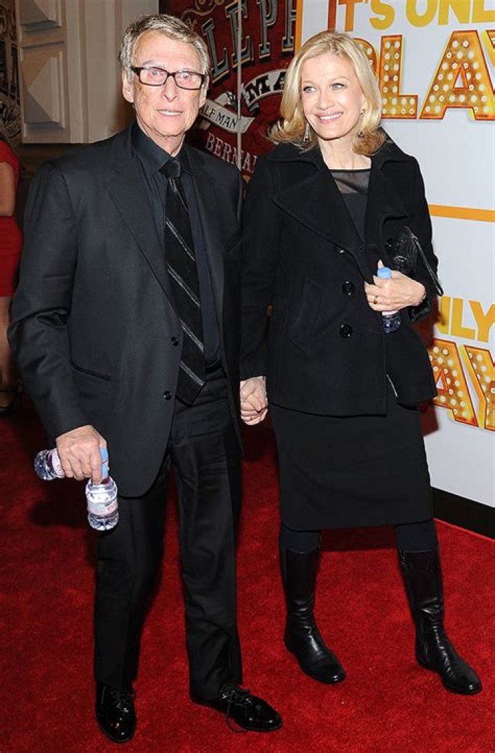 Diane Sawyer Ex-Husband: Who is Mike Nichols?
