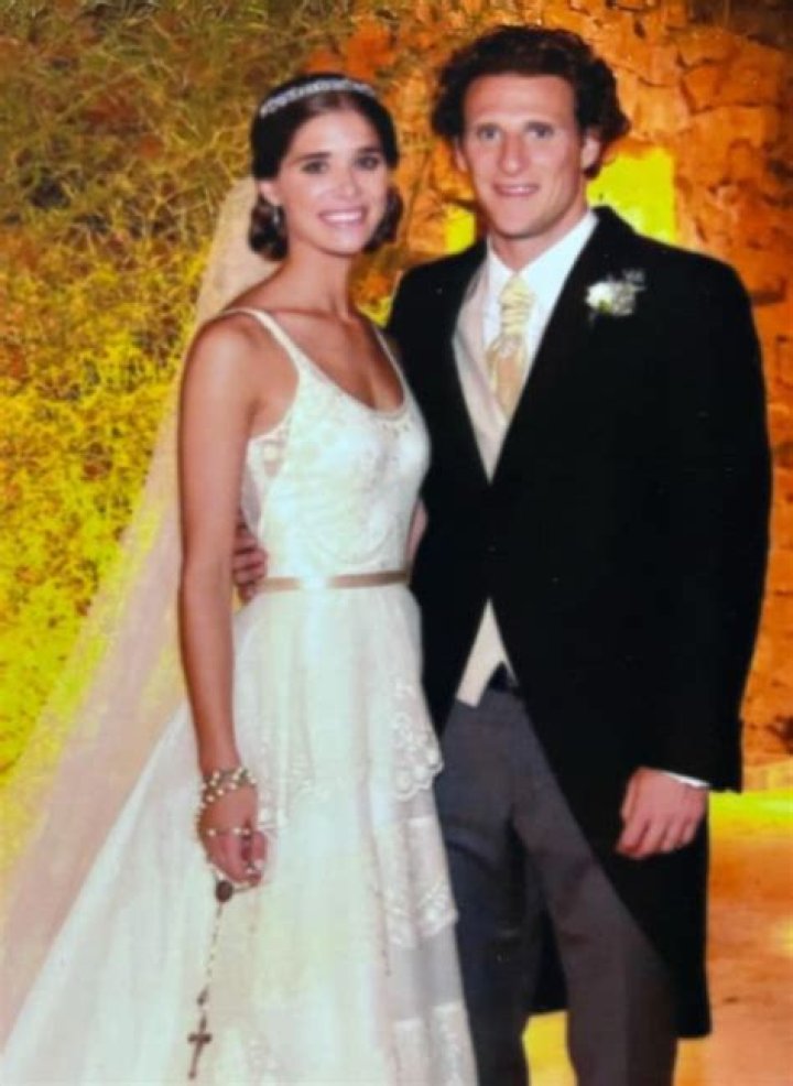 Diego Forlan Biography, Age, Height, Wife, Net Worth, Family