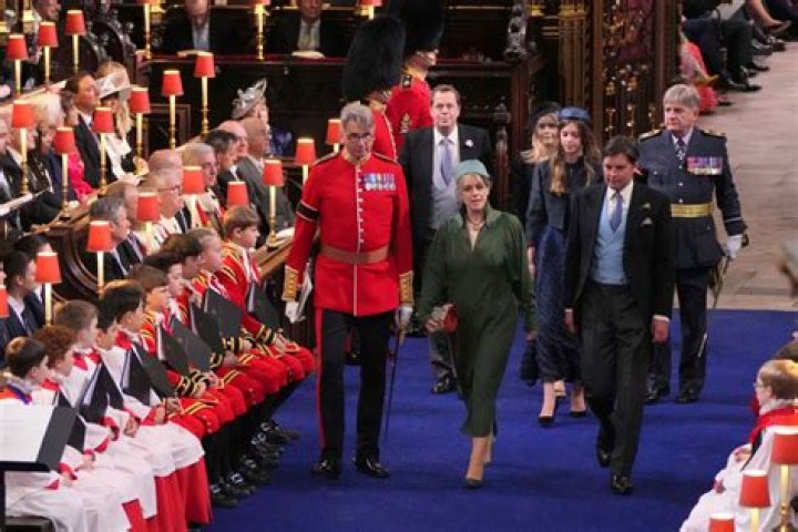 Does Taylor Hill have a sister?