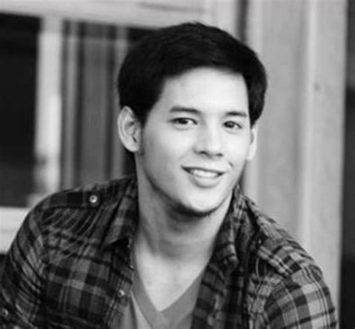 Dominic Roco Biography, Age, Height, Wife, Net Worth, Family