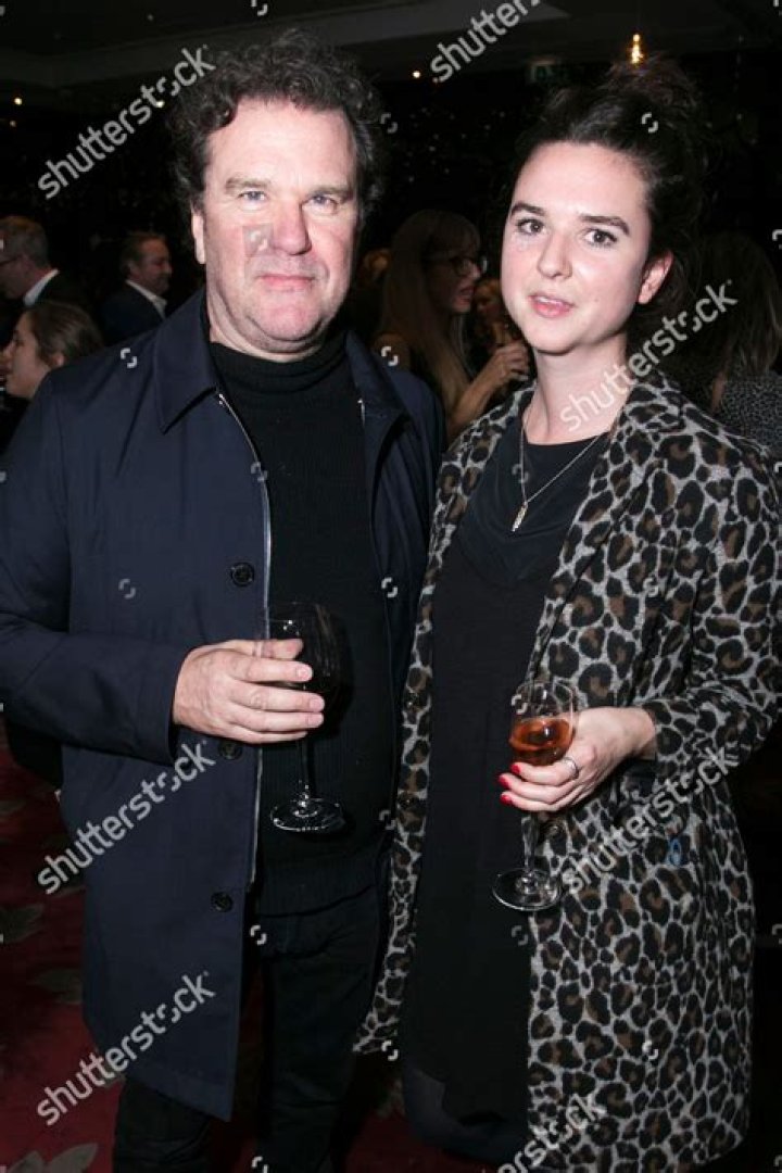 Douglas Hodge Daughter: Mollie Rose Hodge Birthday, Wiki Age, Biography