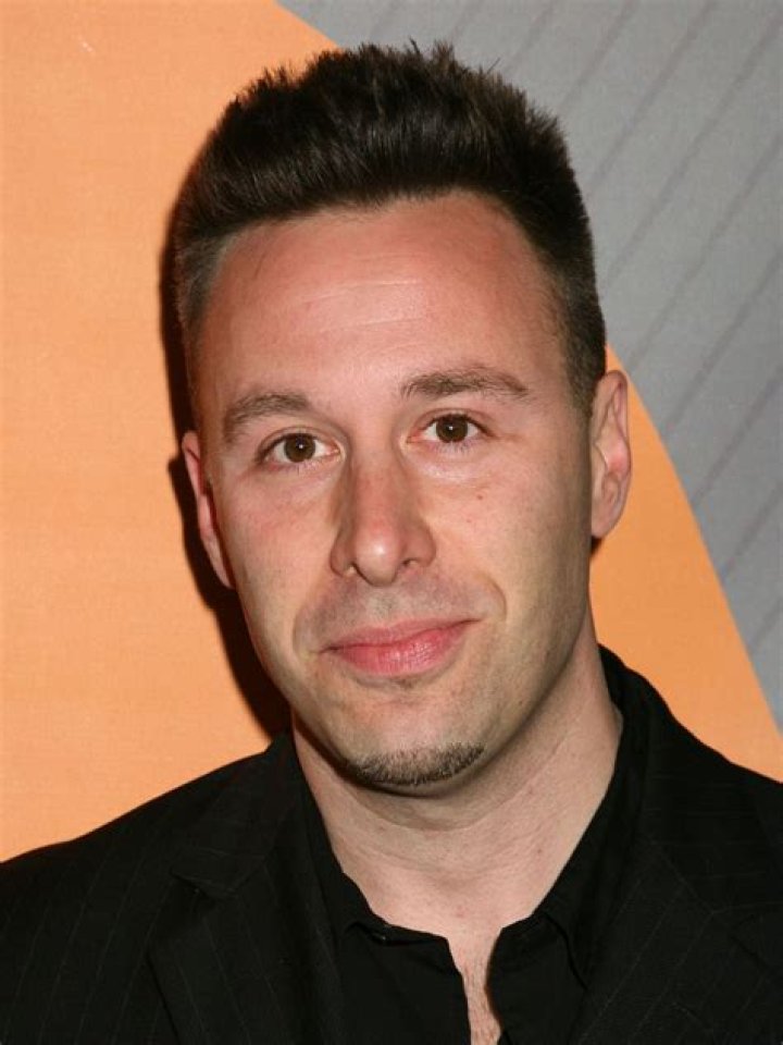 Dov Davidoff (Comedian) - Age, Birthday, Bio, Facts, Family, Net Worth, Height & More